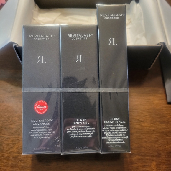 Revitalash cosmetics - Picture 2 of 3